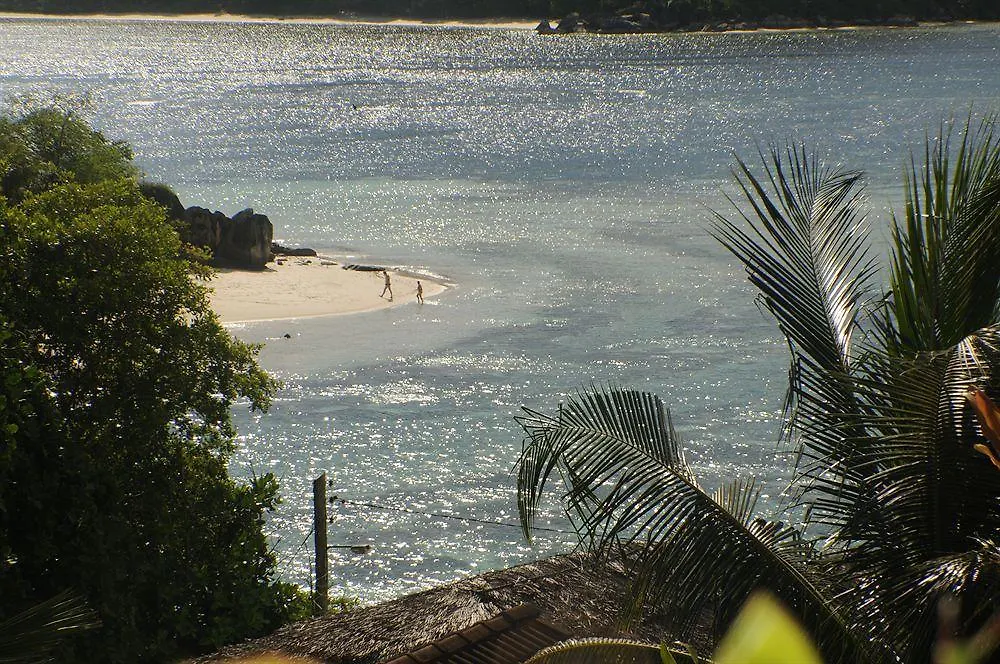 Edens Holiday Villas Port Glaud Hotel