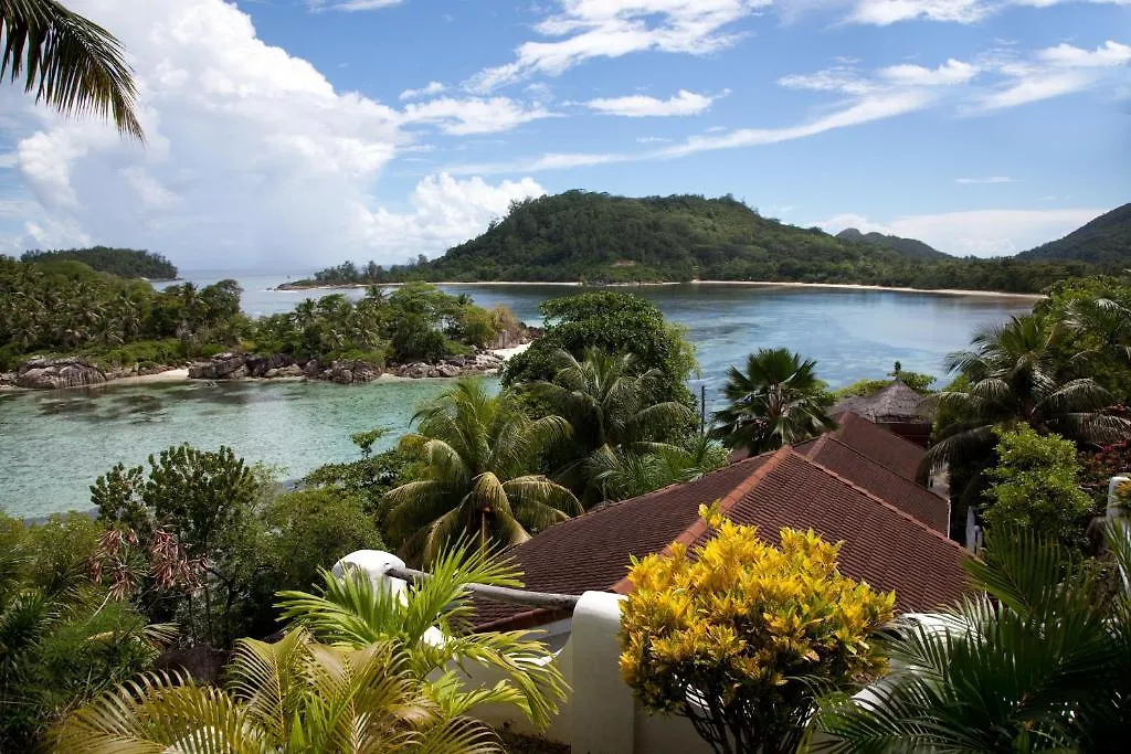Edens Holiday Villas Port Glaud