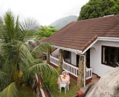 Hotel Edens Holiday Villas Port Glaud