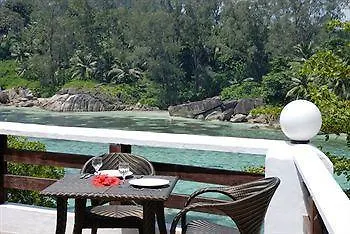 Edens Holiday Villas Port Glaud Hotel